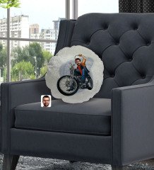Kişiye Özel Erkek Motorcu Karikatürlü Yuvarlak Dekoratif Kırlent Yastık-5