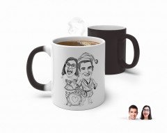 Kişiye Özel Karakalem Yılbaşı Çift Karikatürlü Sihirli Kupa Bardak-1