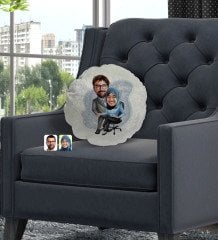 Kişiye Özel Sevgililer Karikatürlü Yuvarlak Dekoratif Kırlent Yastık-59
