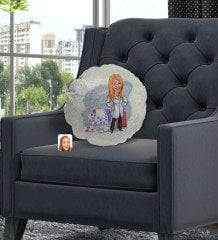 Kişiye Özel Kadın Eczacı Karikatürlü Yuvarlak Dekoratif Kırlent Yastık-3