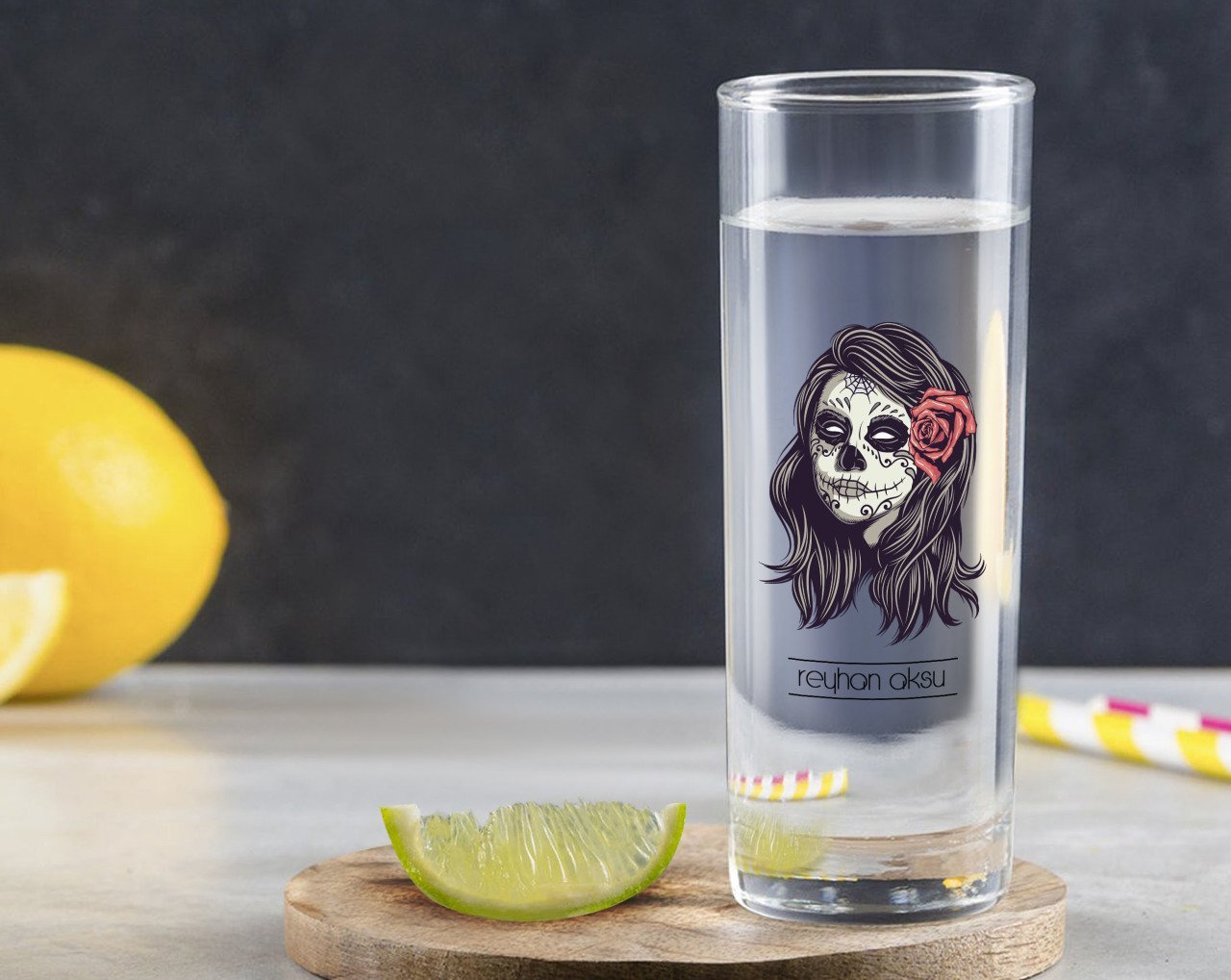 Kişiye Özel Renkli Baskılı Kadın Kurukafa Tasarımlı Vodka Bardağı-1