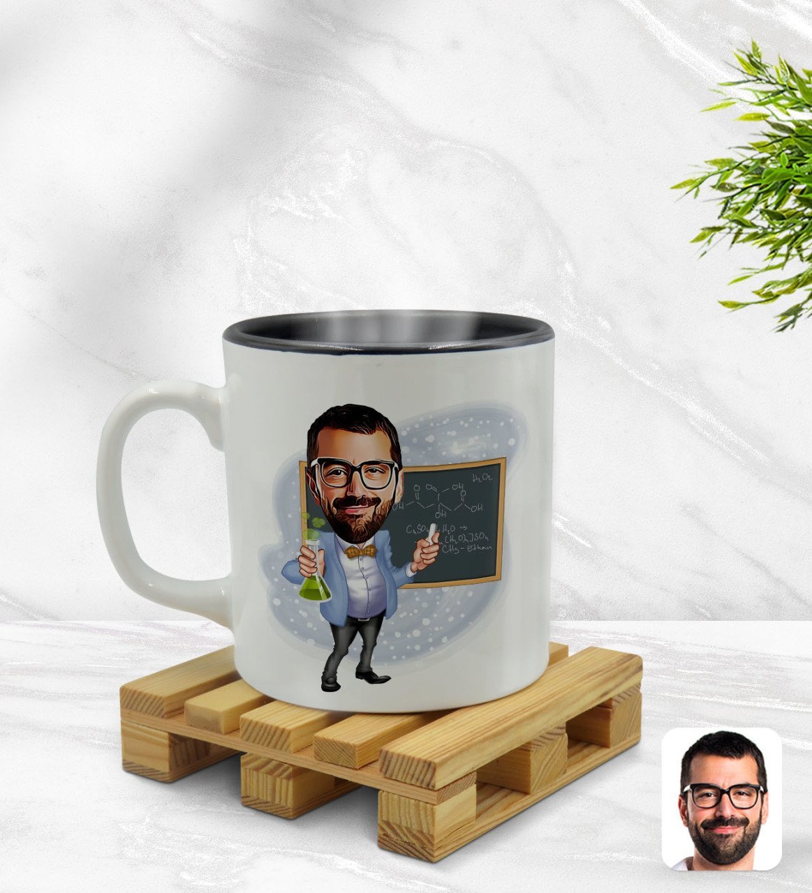 Kişiye Özel Erkek Kimya Öğretmeni Karikatürlü İçi Siyah Renkli Kupa Bardak Model 1