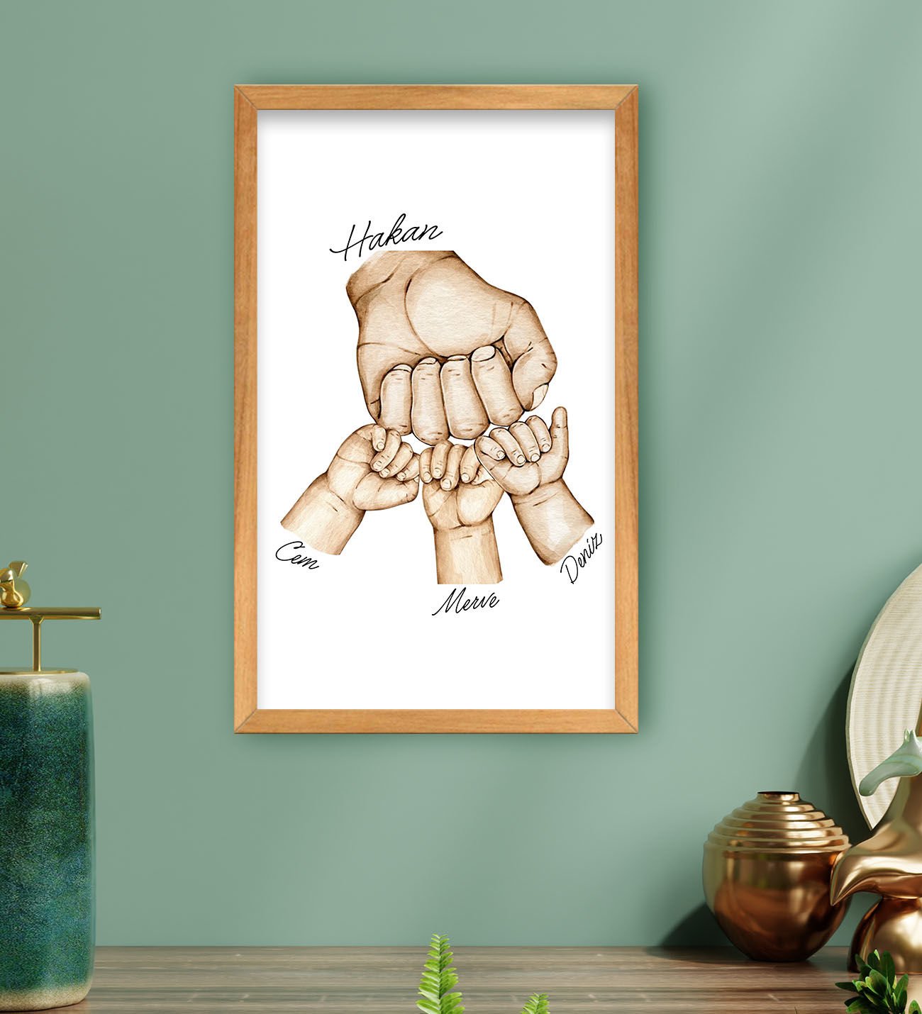 BK Gift Kişiye Özel Renkli Baba ve Çocuklar El Tasarımlı Ahşap Çerçeveli Tablo-3 40x25cm, Babaya Hediye, Yeni Doğum Hediyesi
