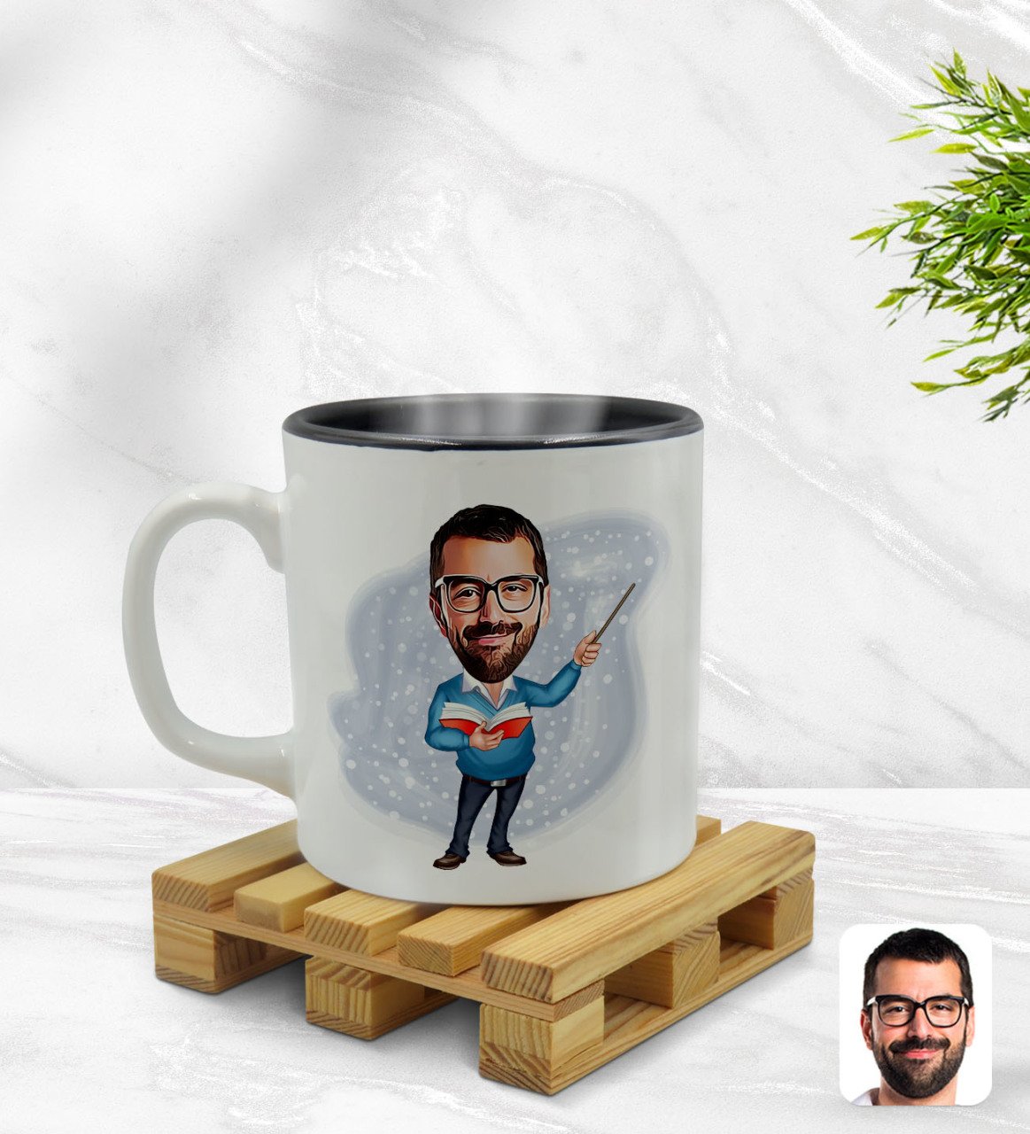 Kişiye Özel Erkek Öğretmen Karikatürlü İçi Siyah Renkli Kupa Bardak Model 2