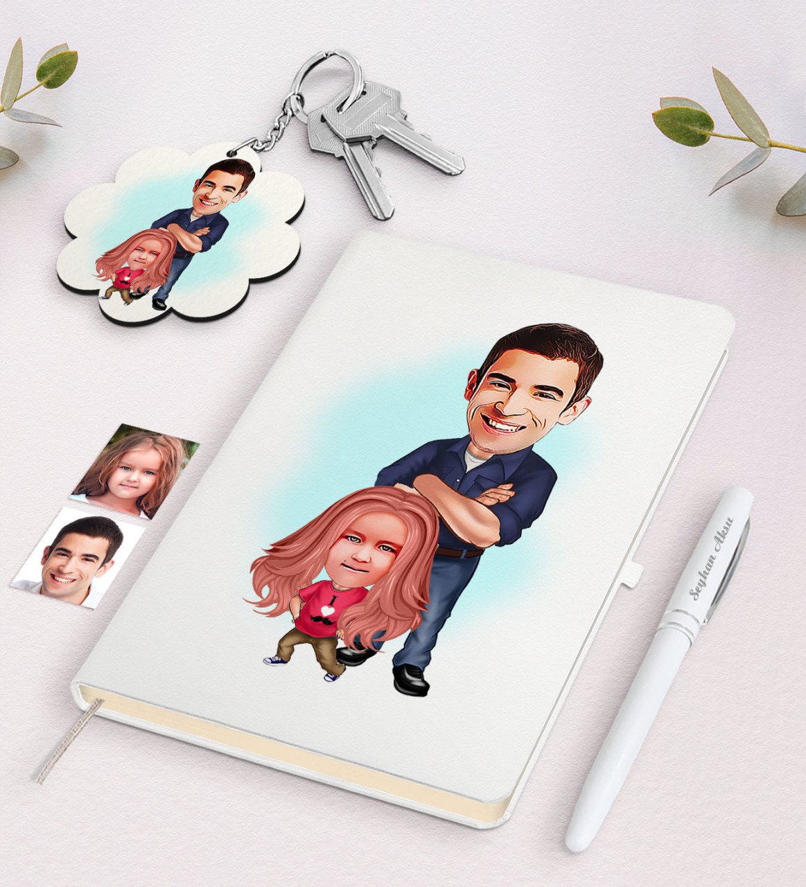 Kişiye Özel Baba Kız Karikatürlü Beyaz Defter Kalem ve Anahtarlık Hediye Seti-1