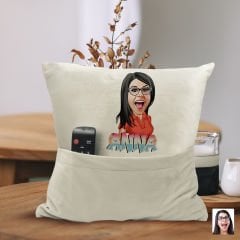 BK Gift Kişiye Özel Kadın Karikatür Tasarımlı Organizer Kumanda ve Atıştırmalık Cepli Sarı Kırlent Yastık-1 Arkadaşa Hediye, Cepli Yastık