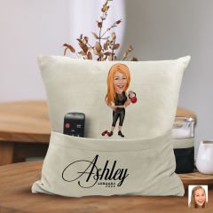 BK Gift Kişiye Özel Kadın Fitness Karikatür Tasarımlı Organizer Kumanda ve Atıştırmalık Cepli Sarı Kırlent Yastık-1 Arkadaşa Hediye, Cepli Yastık