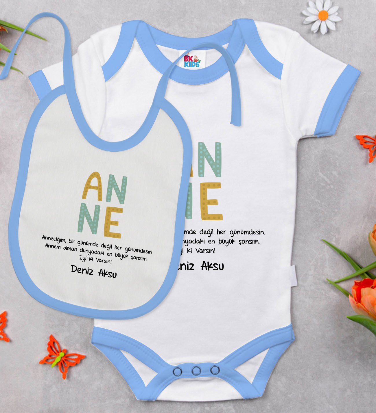 BK Kids Kişiye Özel Anne Tasarımlı Mavi Bebek Body Zıbın ve Mama Önlüğü Hediye Seti