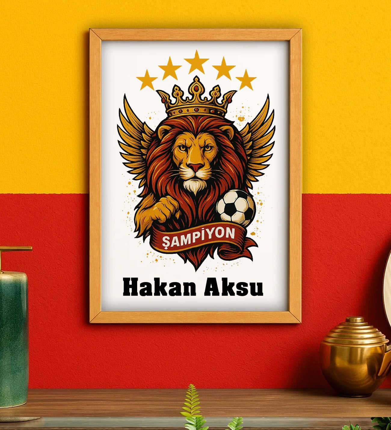 BK Gift Kişiye Özel Sarı Kırmızı 5 Yıldız Aslan Taraftar Tasarımlı Ahşap Çerçeveli Tablo-5 40x25cm, Taraftar Hediyesi, Doğum Günü Hediyesi, Arkadaşa Hediye