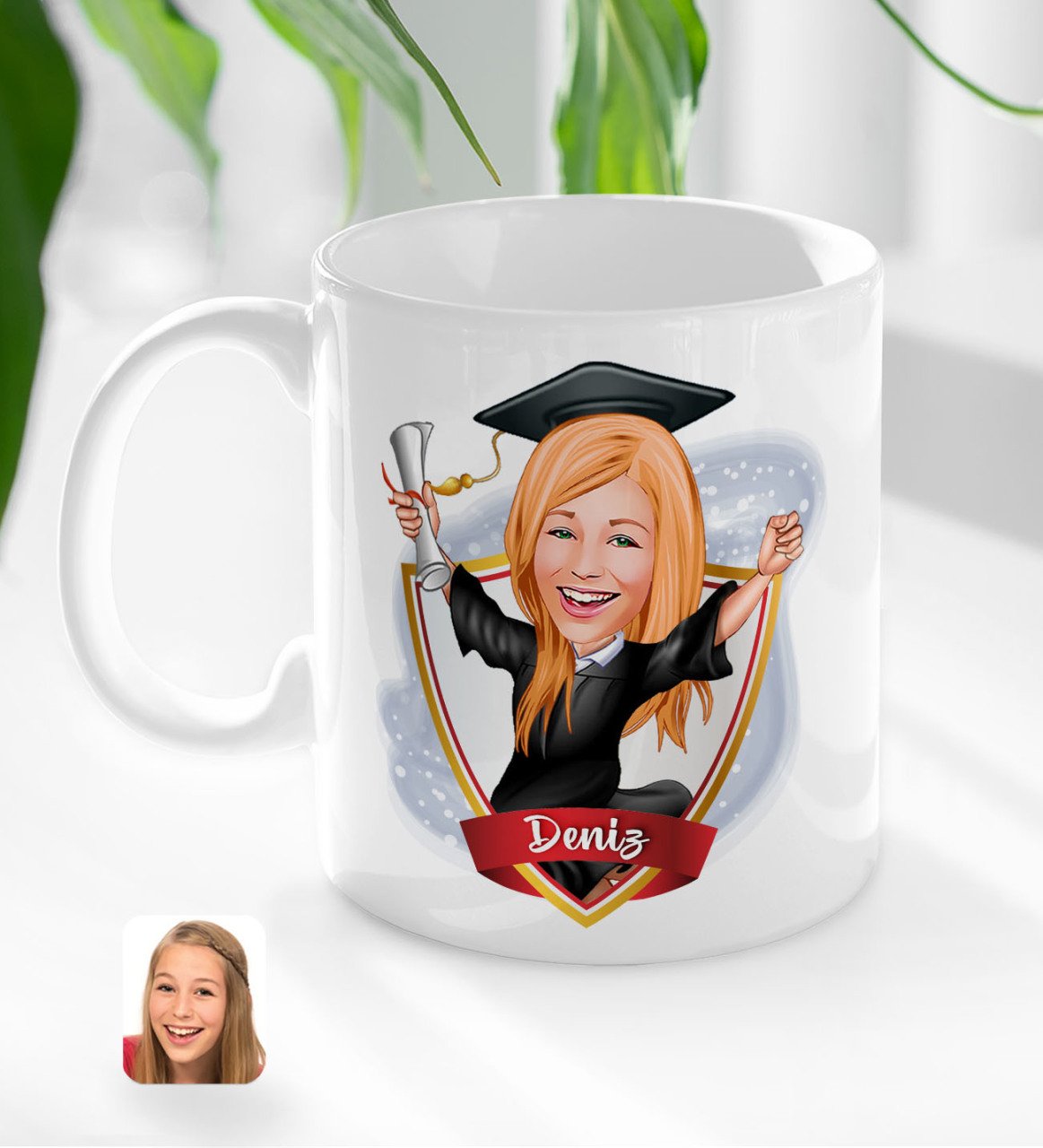 Kişiye Özel İsimli Kadın Mezun Karikatürlü Beyaz Kupa Bardak-1
