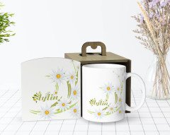 Kişiye Özel Ahşap Kutuda Papatya Temalı Beyaz Kupa Bardak-1