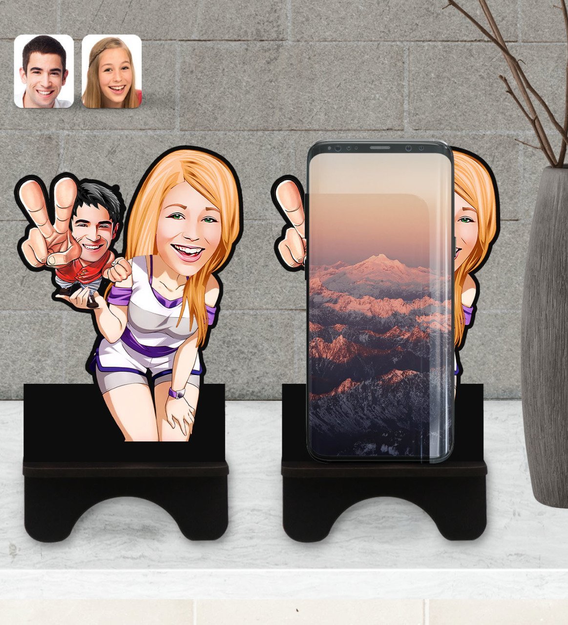 Kişiye Özel Sevgililer Karikatürlü Ahşap Biblo Telefon Standı-30