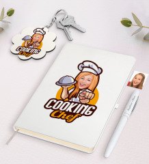 Kişiye Özel Kadın Chef Karikatürlü Beyaz Defter Kalem ve Anahtarlık Hediye Seti-15