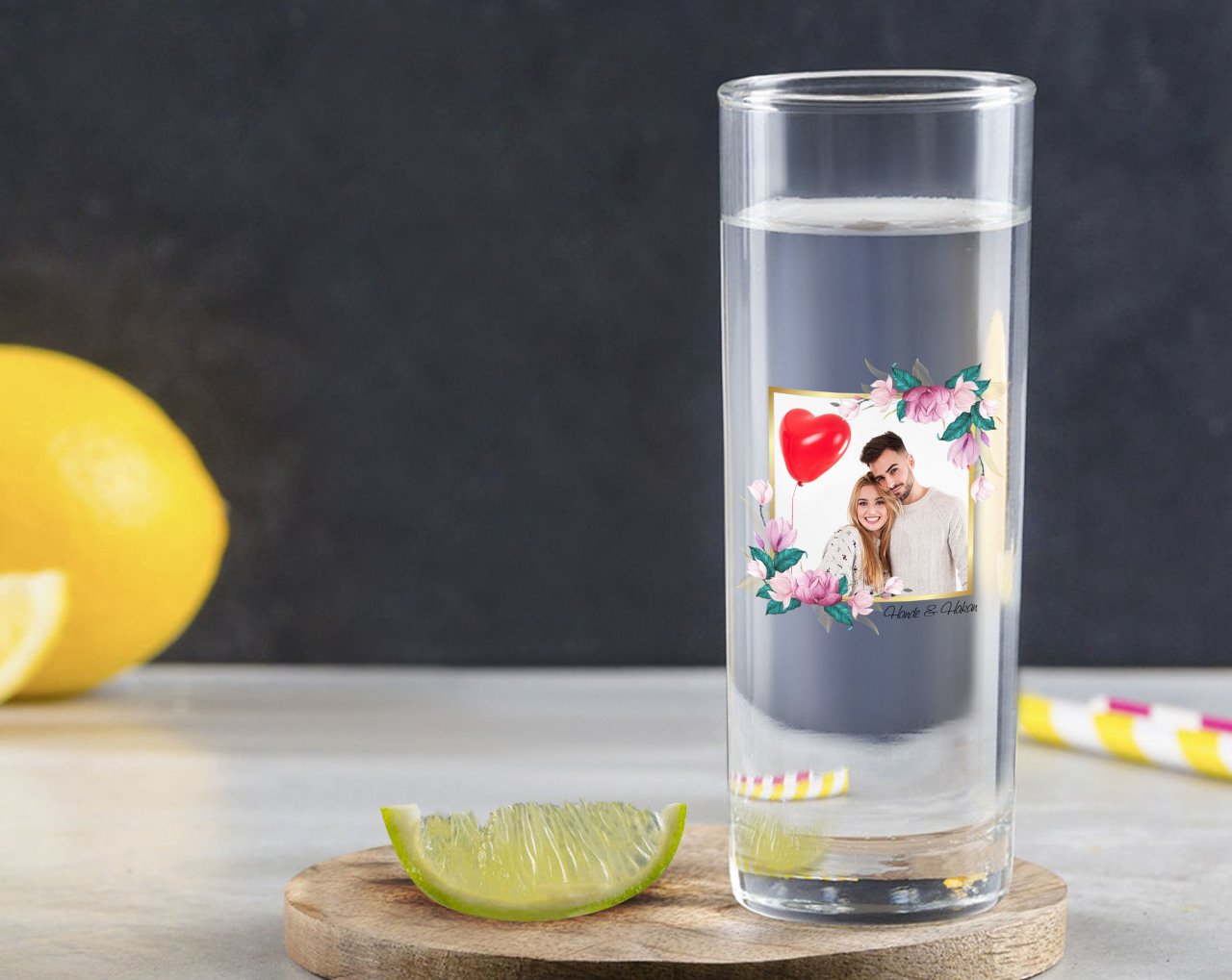 Kişiye Özel Renkli Baskılı İsimli Fotoğraflı Vodka Bardağı-30