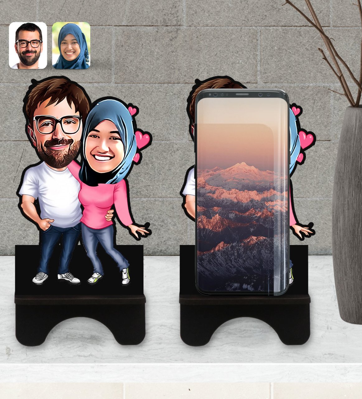 Kişiye Özel Sevgililer Karikatürlü Ahşap Biblo Telefon Standı-58