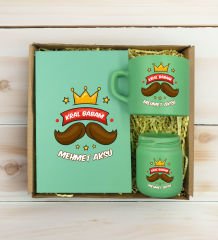 BK Gift Kişiye Özel İsimli DTF Baba Temalı Yeşil Defter & Kahve Fincanı & Mum Hediye Seti-3, Babaya Hediye, Babalar Günü Hediyeleri