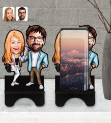 Kişiye Özel Sevgililer Karikatürlü Ahşap Biblo Telefon Standı-93