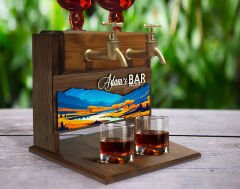 BK Gift Kişiye Özel Kabartma İsimli ve Tarihli Çift Musluklu Doğal Ahşap İçki Standı-11, İçki Standı, Doğum Günü Hediyesi, Ev Hediyesi