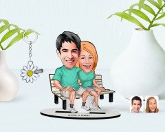 Kişiye Özel Sevgililer Karikatürlü 3D Ahşap Biblo ve İsimli Silver Papatya Anahtarlık-55
