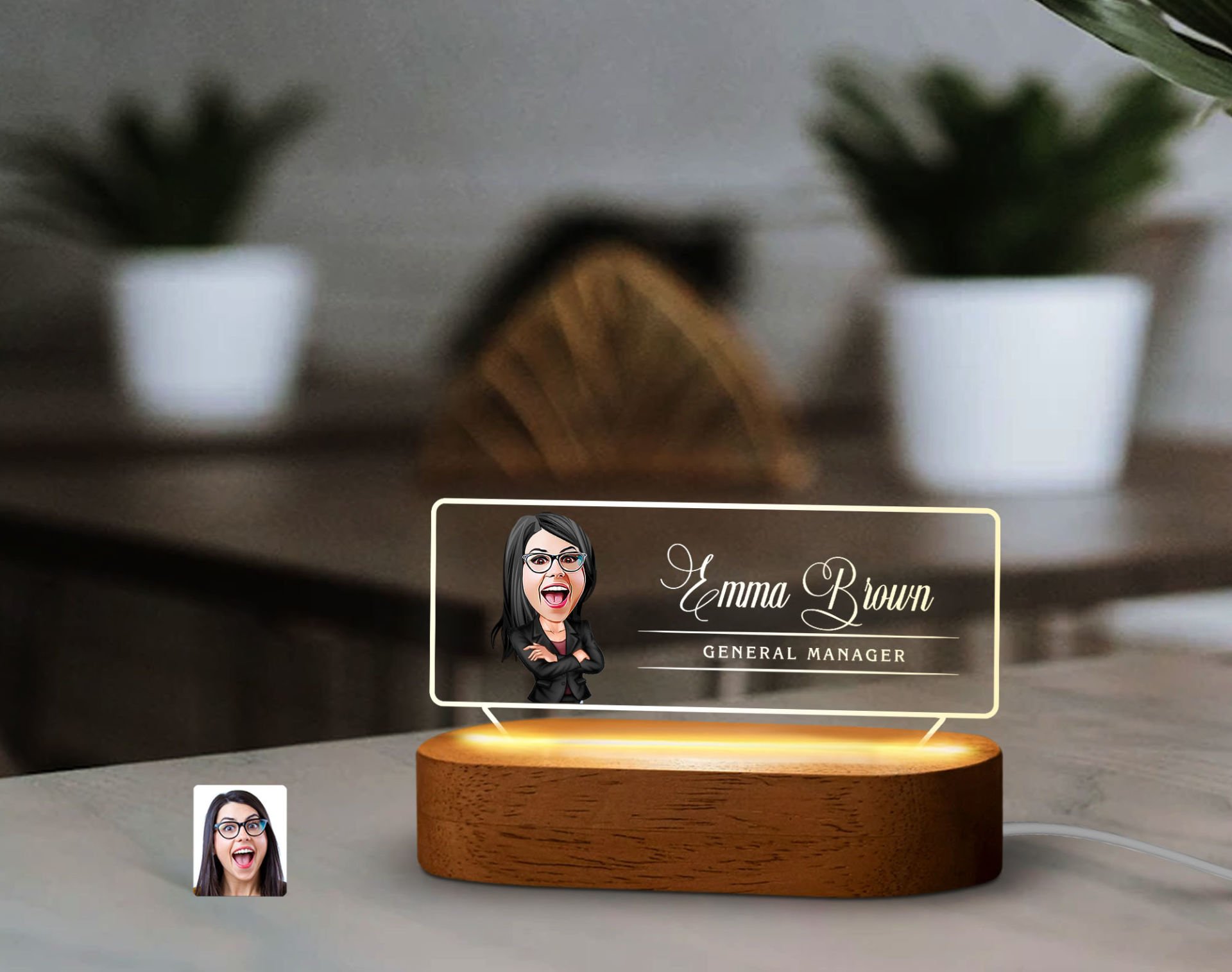 BK Gift Kişiye Özel İsimli Patron Karikatürlü Led Işıklı Akrilik Masa İsimliği-10, Ofis Dekoru, Mesleki Hediye, Ofis Hediyeleri