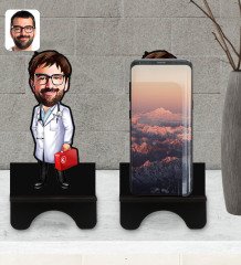Kişiye Özel Erkek Acil Tıp Teknisyeni Karikatürlü Ahşap Biblo Telefon Standı-1