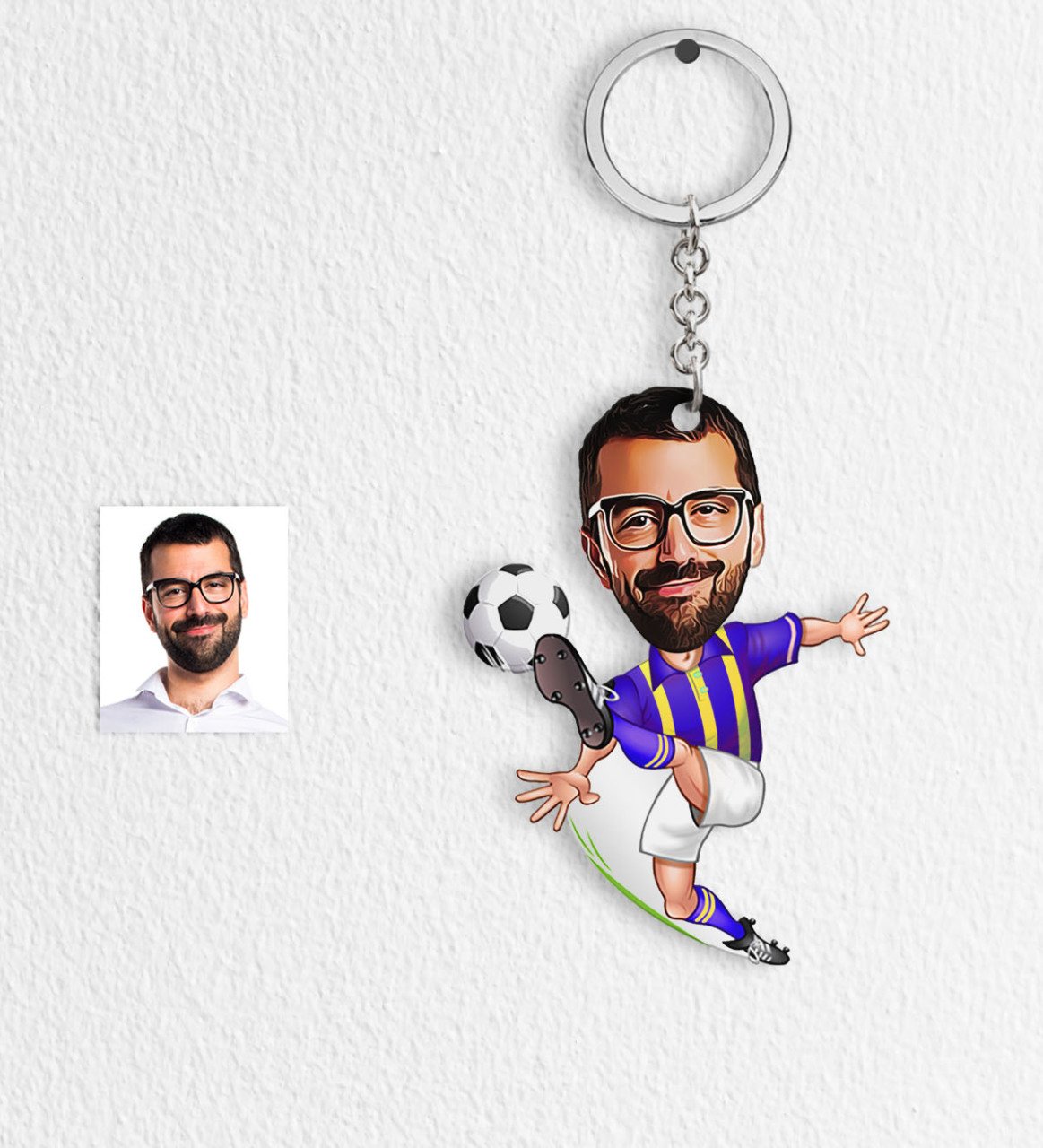 Kişiye Özel Futbolcu Sarı Lacivert Karikatür Anahtarlık - 1