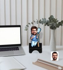 Kişiye Özel Erkek Diş Hekimi Karikatürlü Ahşap Biblo Telefon Standı-2