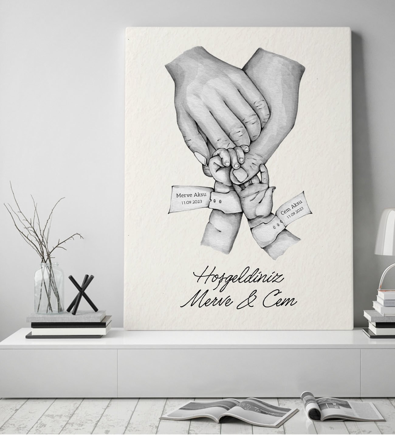 BK Gift Kişiye Özel El Ele Tutuşan Aile Tasarımlı Siyah Beyaz Kanvas Tablo-5 50x70, Anneye Hediye, Aile Hediyesi
