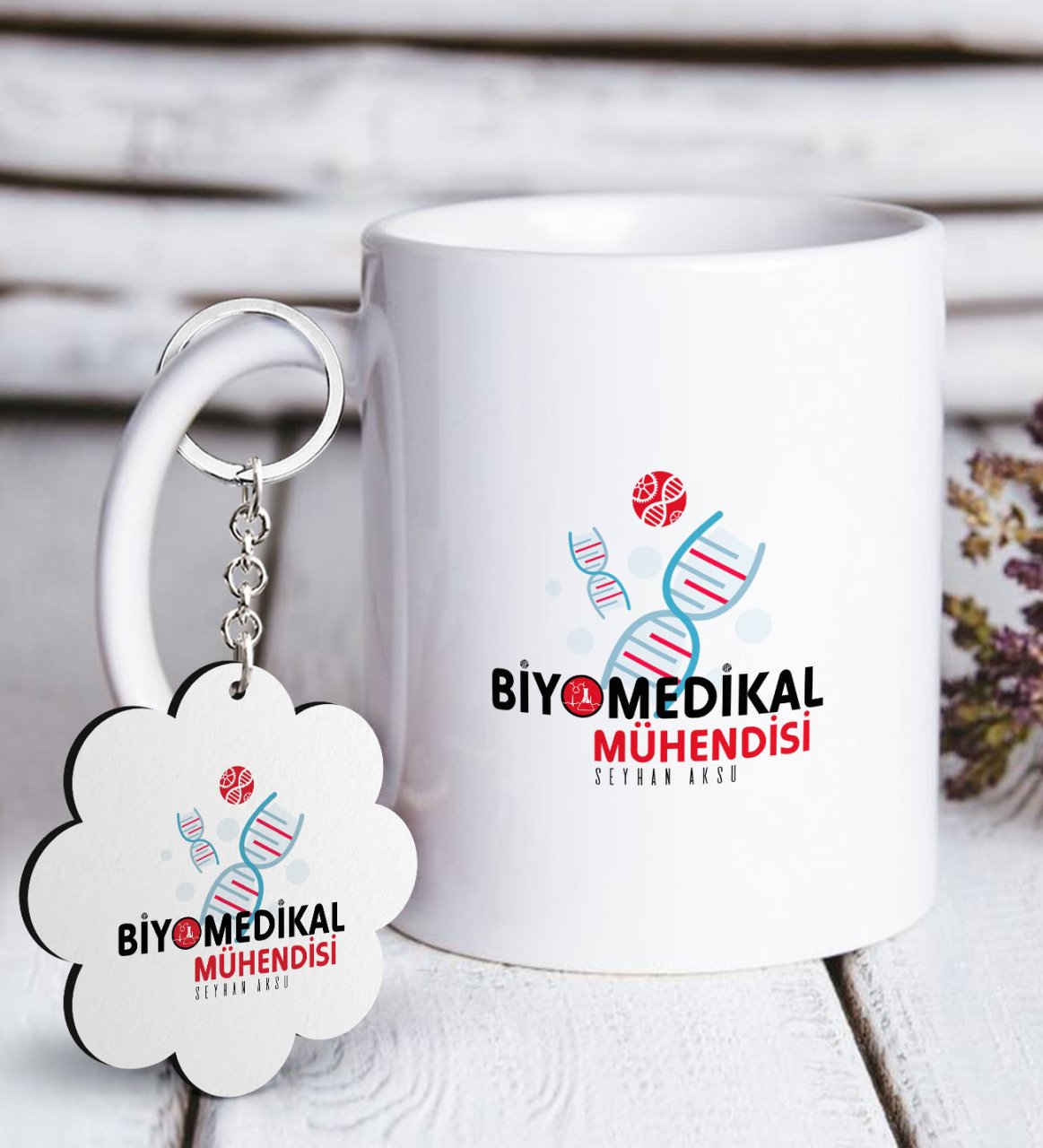 Kişiye Özel Mesleki Biyomedikal Mühendisi Beyaz Kupa ve Anahtarlık Hediye Seti