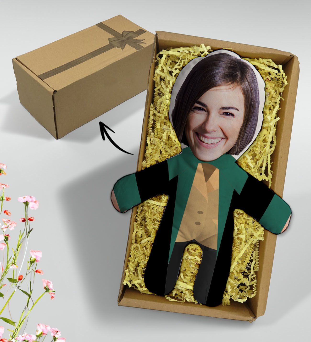 BK Gift Hediye Kutusunda Kişiye Özel Fotoğraflı Kadın Hakim Tasarımlı Bebek Yastık, Arkadaşa Hediye, Sevgiliye Hediye, Doğum Günü Hediyesi