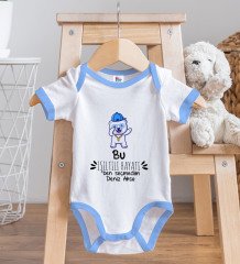 BK Kids Kişiye Özel Bu Işıltılı Hayatı Ben Seçmedim Tasarımlı Mavi Bebek Body Zıbın ve Mama Önlüğü Hediye Seti