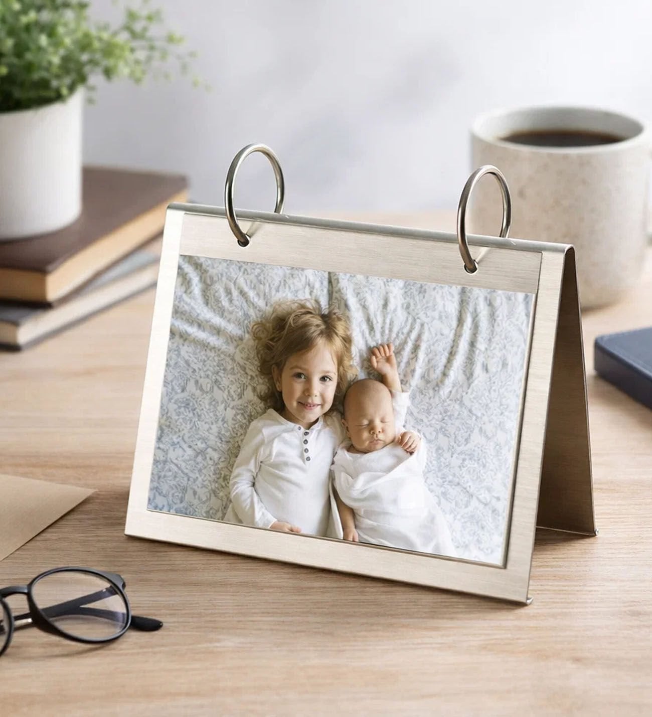 BK Gift Kişiye Özel 605 Alüminyum Resimlik – Masaüstü Dekoratif Fotoğraf Albümü 10x15 cm