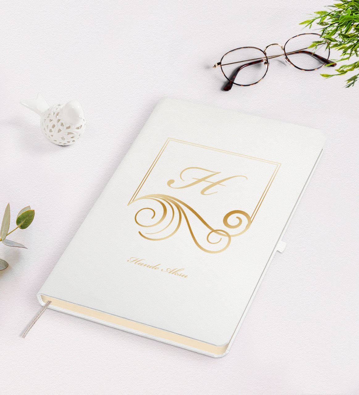 Kişiye Özel Baş Harf İsim Tasarımlı Beyaz Defter-2