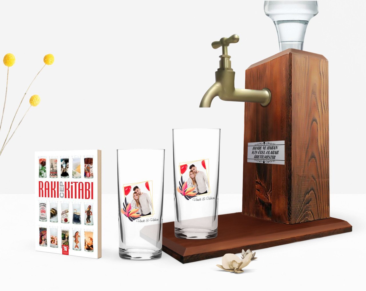 Kişiye Özel Renkli Baskılı İsimli Fotoğraflı İkili Rakı Bardağı Ahşap Rakı Standı ve Cep Kitabı Hediye Seti-27