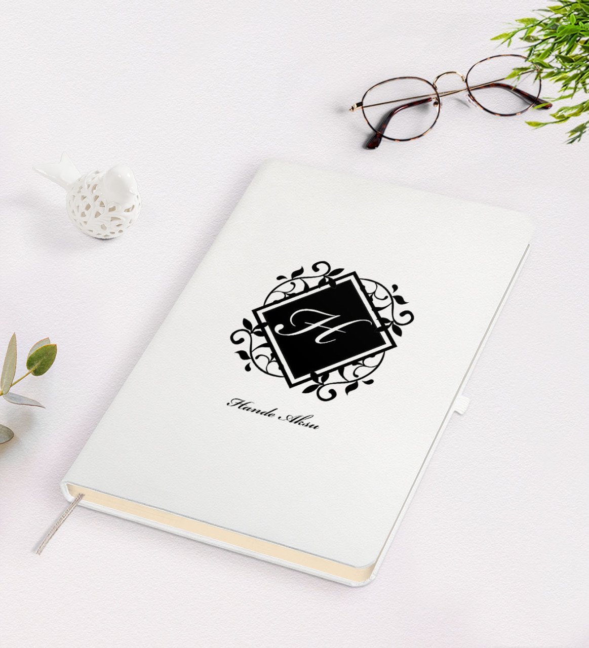 Kişiye Özel Baş Harf İsim Tasarımlı Beyaz Defter-10