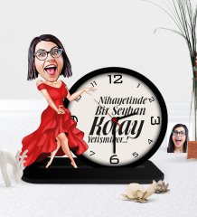 Kişiye Özel Bayan Kolay Yetişmiyor Karikatürlü Ahşap Masaüstü Saat - 1