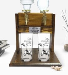 Kişiye Özel Renkli Baskılı Rakı Şişesinde Balık Olsam Tasarımlı İkili Rakı Bardağı ve Çift Musluklu Doğal Ahşap Rakı Standı-1