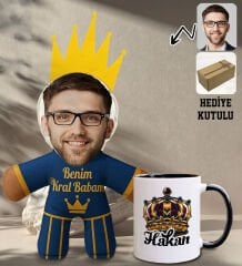 BK Gift Kişiye Özel Fotoğraflı Kral Babam Tasarımlı Bebek Yastık-2 & Siyah Kupa Bardak Hediye Seti-17, Babalar Günü Hediye, Babaya Hediye