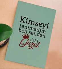 BK Gift Kimseyi Görmedim Ben Tasarımlı Su Yeşili Sert Kapaklı Defter ve Middle Kupa Seti-4, Arkadaşa Hediye, Yeni İş Hediyesi, Doğum Günü Hediyesi