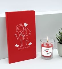 BK Gift Sevgililere Özel İsimli Kırmızı Defter ve Cam Bardakta Kalp Figürlü Kokulu Mum Hediye Seti-6, Sevgiliye Hediye, Sevgililer Günü