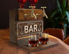 BK Gift Kişiye Özel Kabartma İsimli ve Tarihli Çift Musluklu Doğal Ahşap İçki Standı-31, İçki Standı, Doğum Günü Hediyesi, Ev Hediyesi