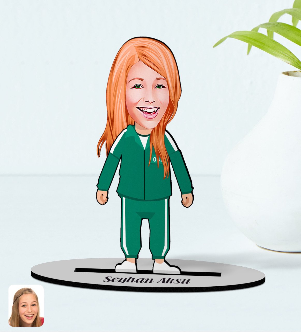 Kişiye Özel Squid Game Kadın Karikatürlü Ahşap Biblo Model-2
