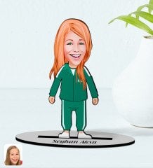 Kişiye Özel Squid Game Kadın Karikatürlü Ahşap Biblo Model-2