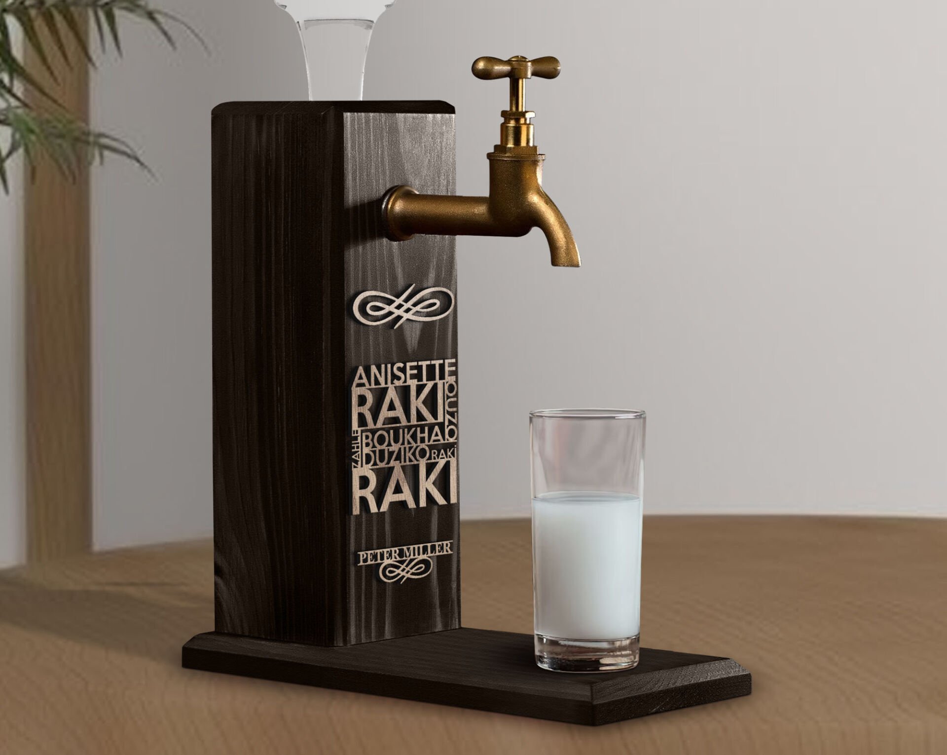 BK Gift Kişiye Özel Kabartma İsimli Musluklu Siyah(Ebony) Ahşap Rakı Standı, Rakı Çeşmesi, Doğum Günü Hediyesi, Ev Hediyesi, İçecek Dispenseri-1