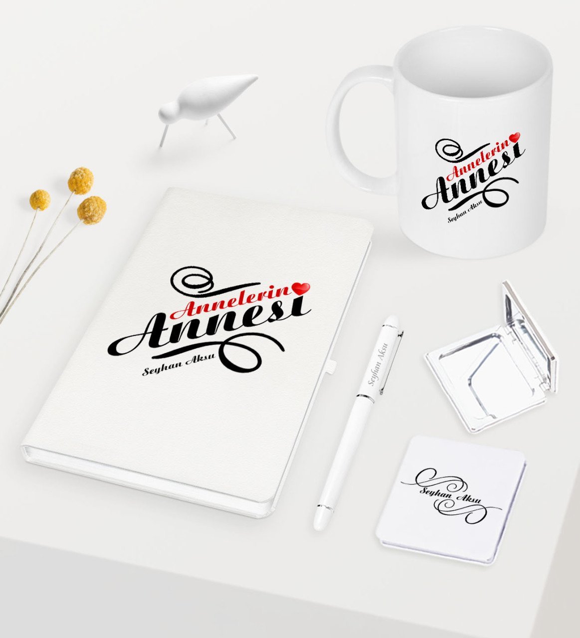 Kişiye Özel Annelerin Annesi Beyaz Defter Kalem Kupa Ayna Seti