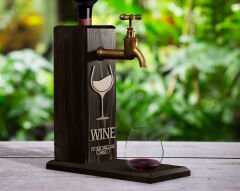 BK Gift Kişiye Özel Kabartma İsimli Musluklu Siyah(Ebony) Ahşap Şarap Standı, Şarap Çeşmesi, Doğum Günü Hediyesi, Ev Hediyesi, İçecek Dispenseri-2