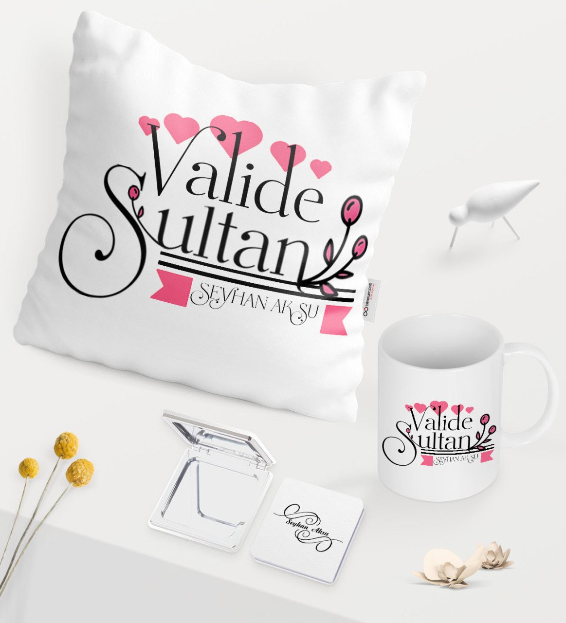 Kişiye Özel Valide Sultan Beyaz Kupa Ayna Yastık Seti - 2