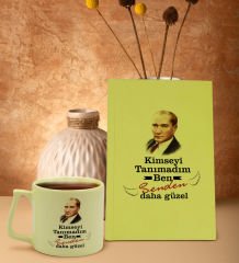 BK Gift Kimseyi Tanımadım Ben Atatürk Temalı Sarı Sert Kapaklı Defter ve Middle Kupa Seti-5, Arkadaşa Hediye, Yeni İş Hediyesi, Doğum Günü Hediyesi