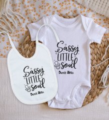 BK Kids Kişiye Özel Sassy Little Soul Tasarımlı Bebek Body Zıbın ve Mama Önlüğü Hediye Seti - Model 1