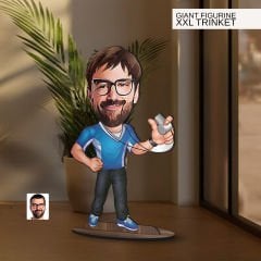 BK Gift Kişiye Özel Antrenör Karikatürlü Büyük Boy Ahşap Biblo-1, Arkadaşa Hediye , Sevgiliye Hediye, Kişiye Özel Biblolar